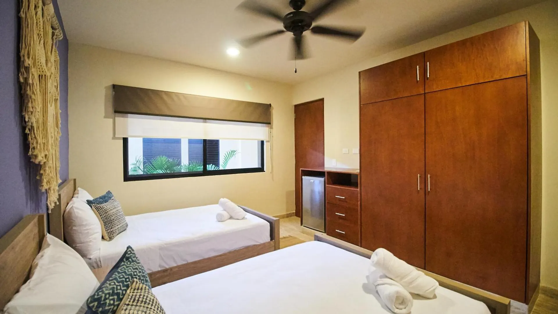 Luxury Poolside Gem With Pool, Jacuzzi & Gym Apartment Tulum